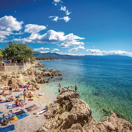 Beautiful In דירה *